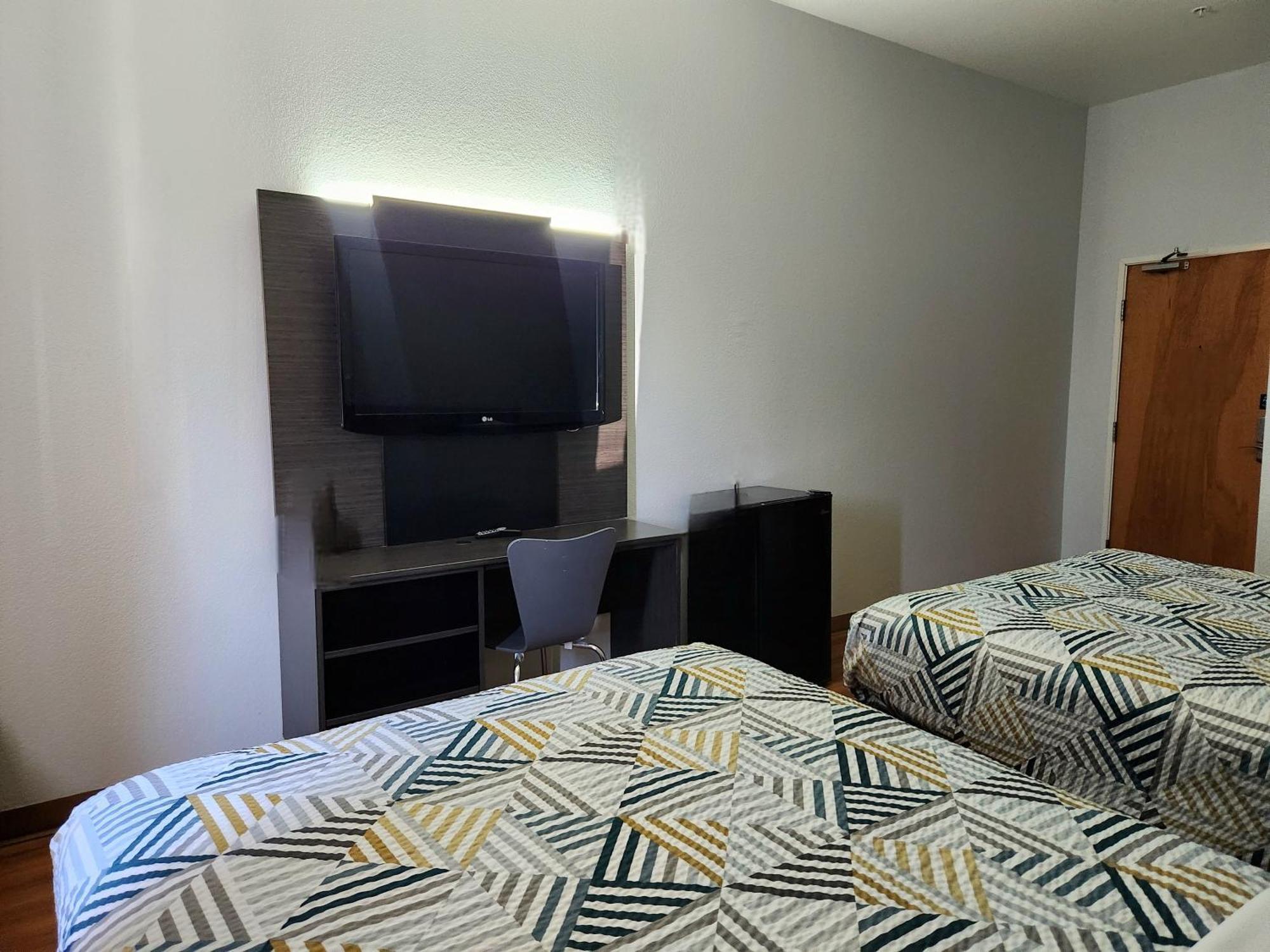 Baymont By Wyndham San Antonio Airport Hotel Екстериор снимка