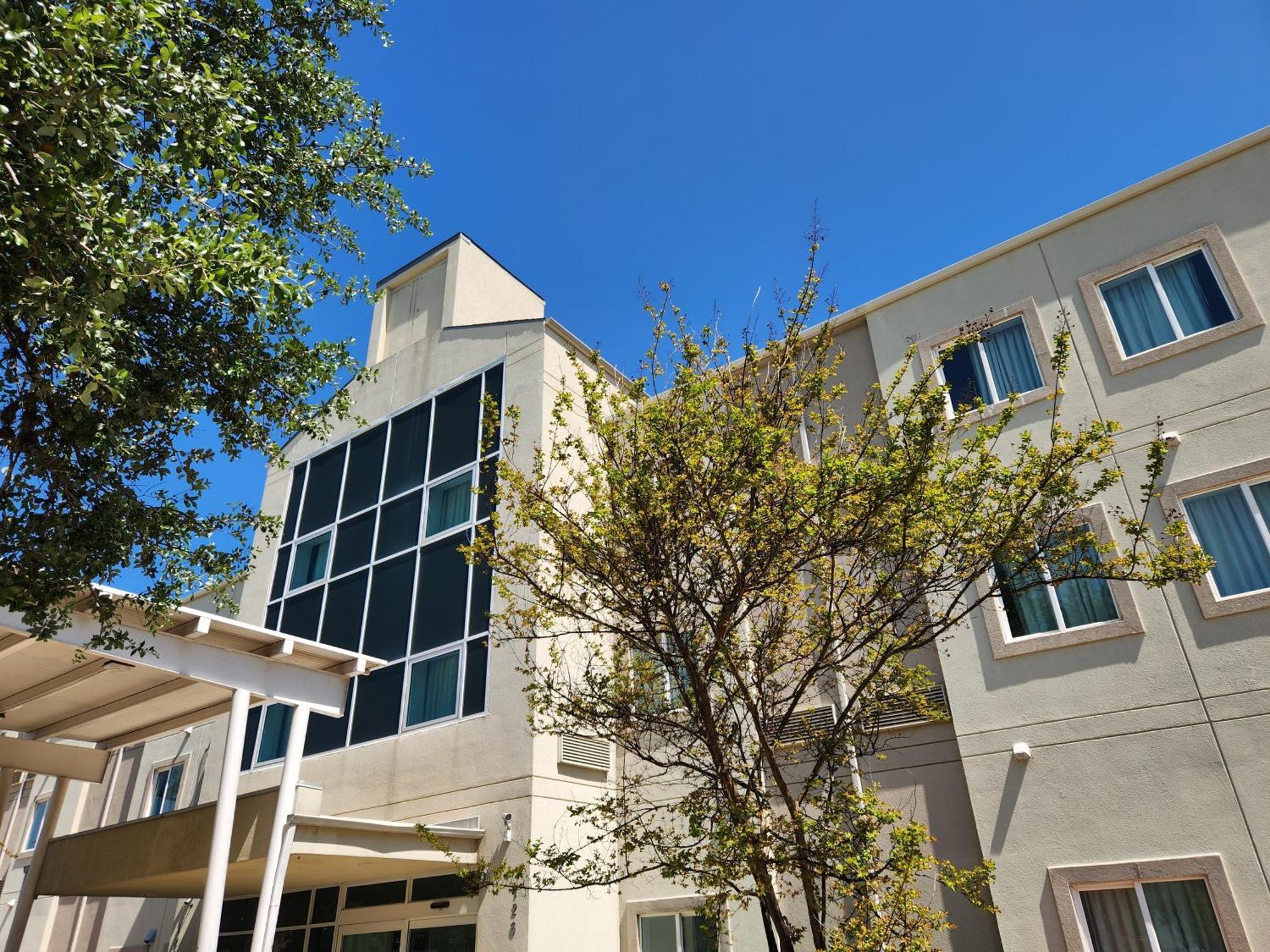 Baymont By Wyndham San Antonio Airport Hotel Екстериор снимка